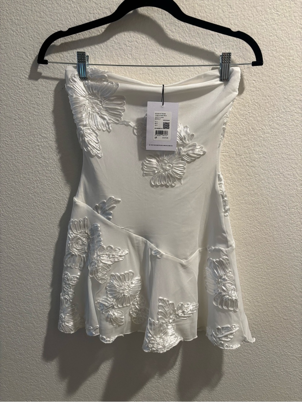 Princess Polly | Strapless Floral Appliqué Mini Dress | Size 2 | NEW WITH TAGS